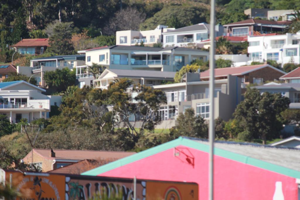 Merci Pere Gordons Bay Exterior photo