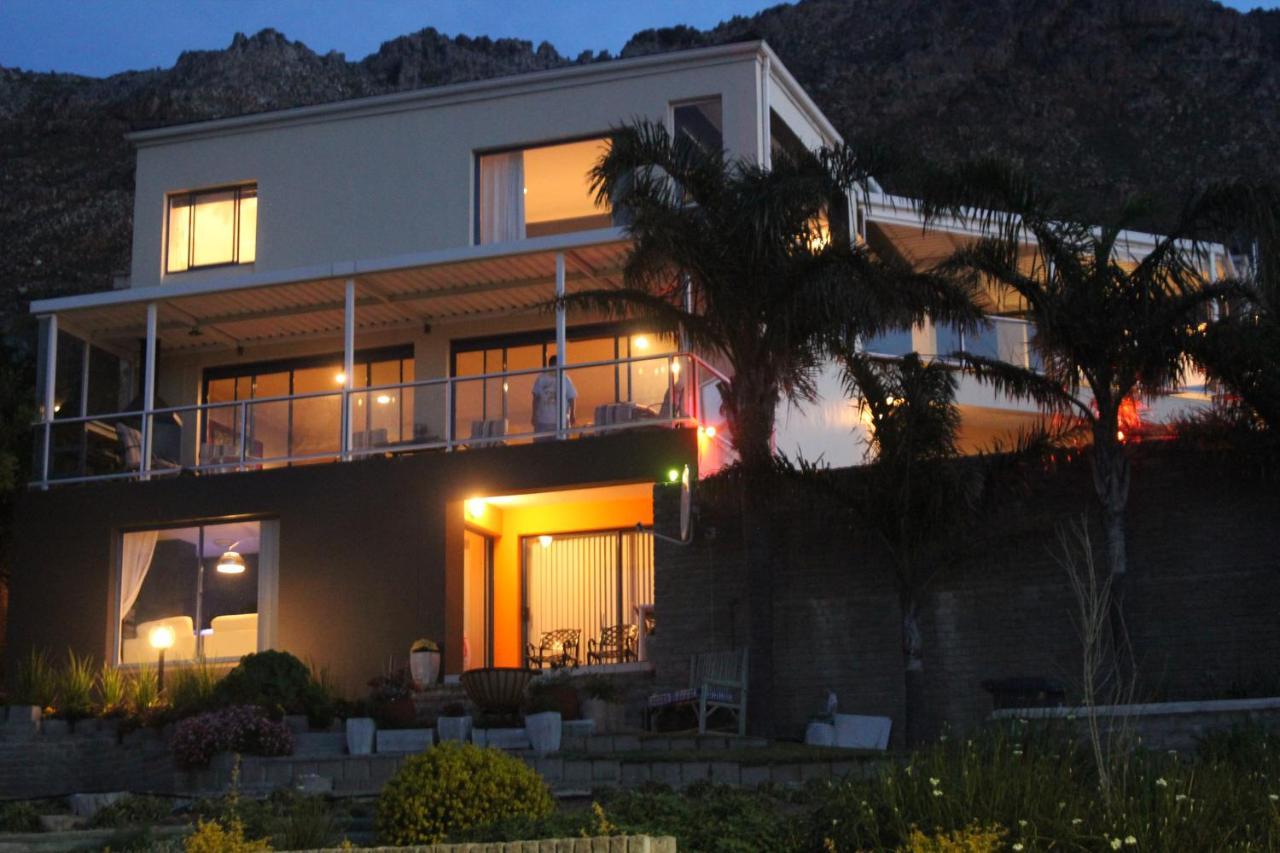 Merci Pere Gordons Bay Exterior photo