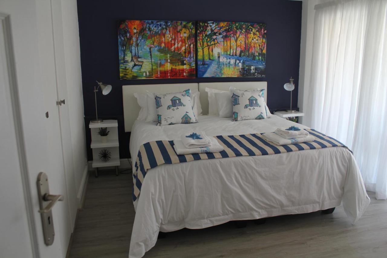 Merci Pere Gordons Bay Exterior photo